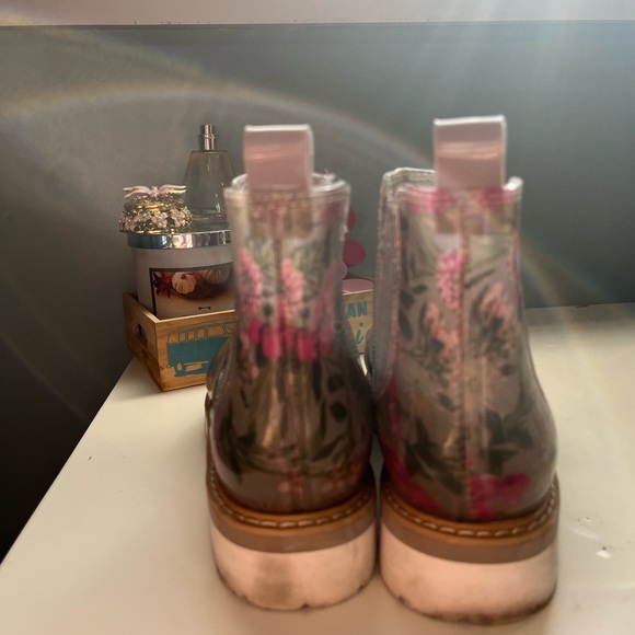 Cougar rain boots - Picture 4 of 6